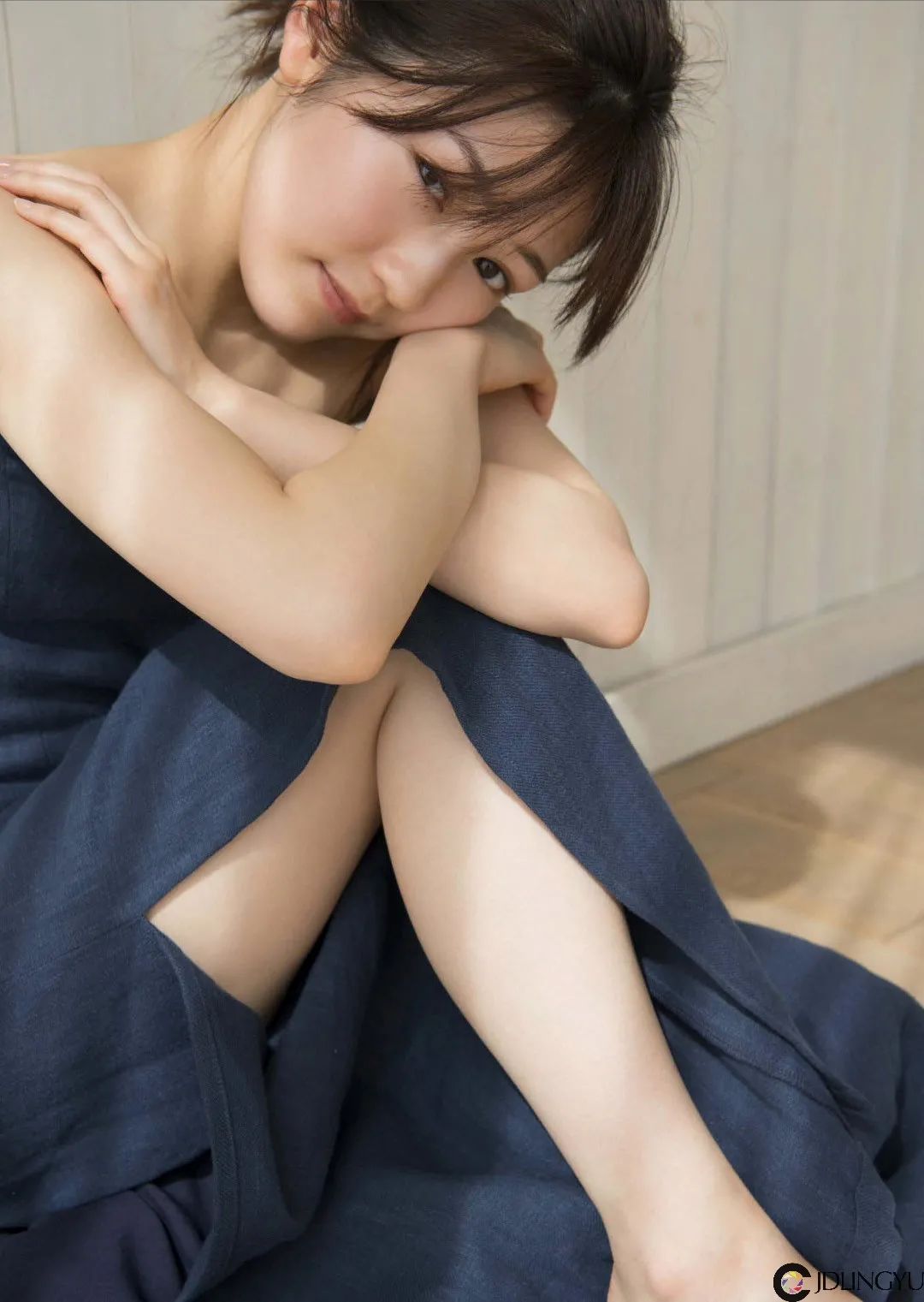 妹子絲襪都破了，好心疼啊！插圖25