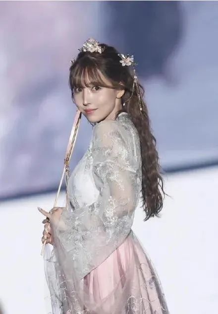 三上悠亞被漢服圈的妖魔鬼怪，噴慘了插圖2