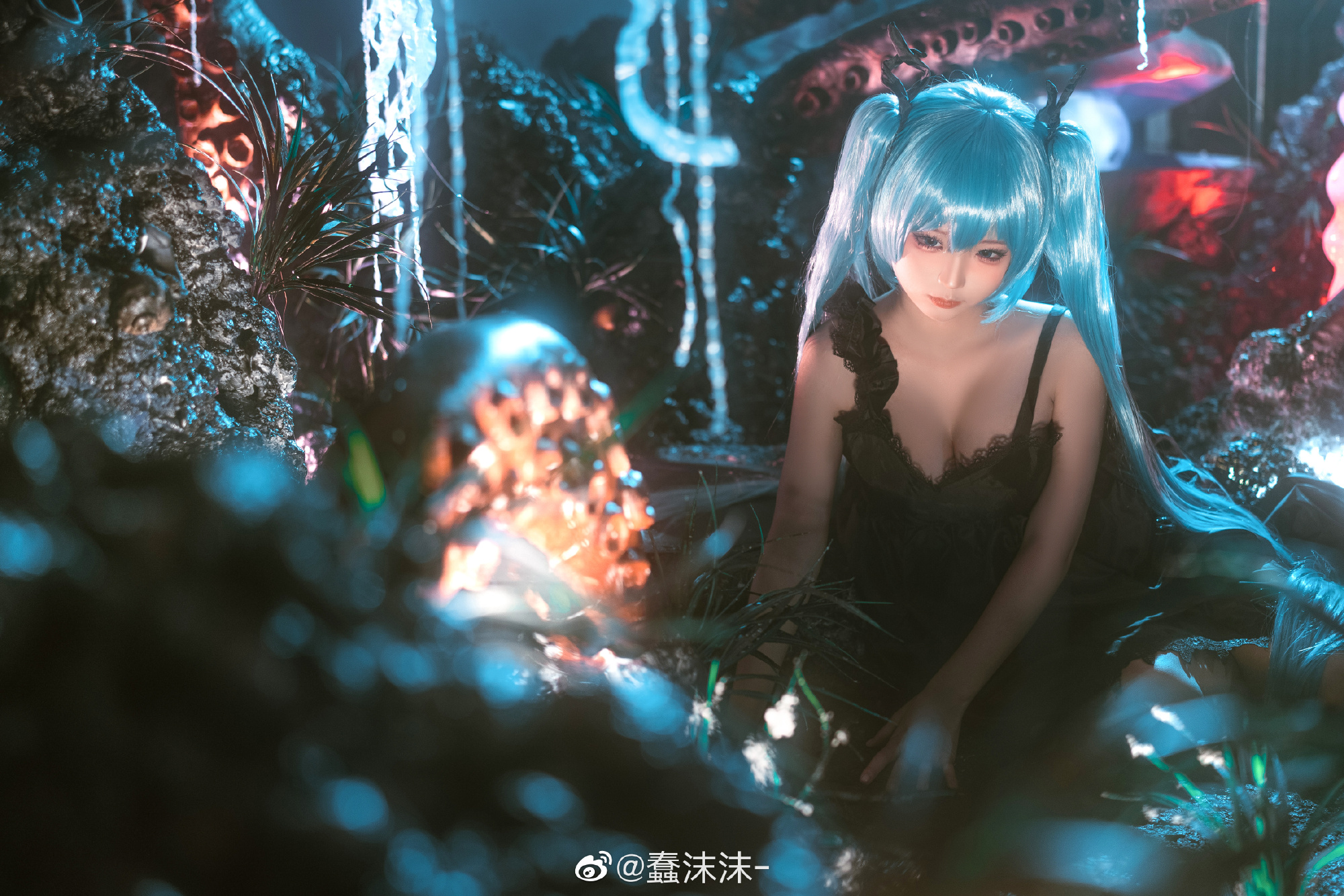 文藝復(fù)古！蠢沫沫推出初音未來深海少女主題作品插圖5