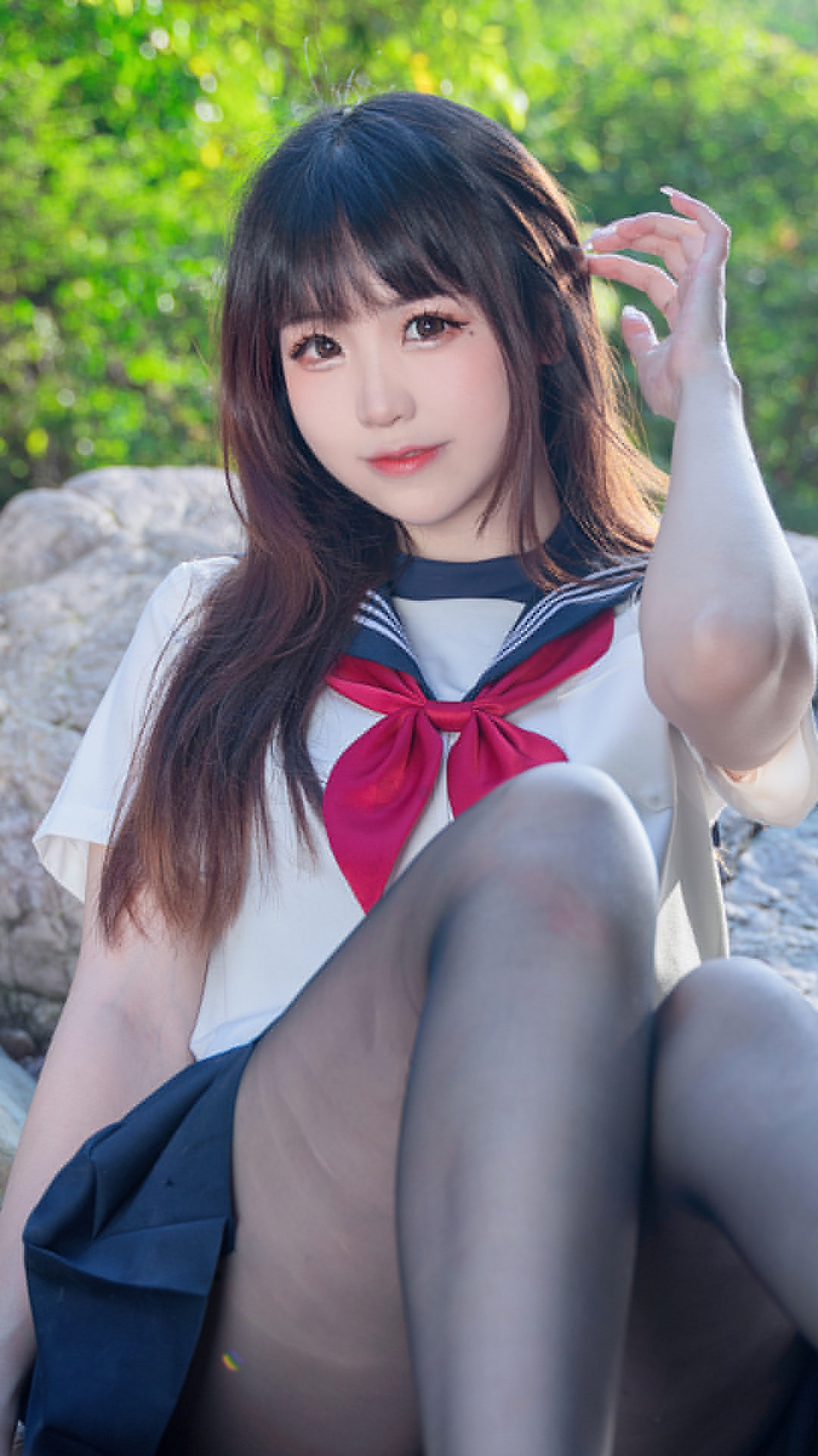 戶(hù)外美女miko醬ww 小小溪流圖片欣賞插圖3